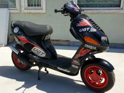  Italjet ITALJET MOTO ITALY Formula 50 L.C. robog UGT