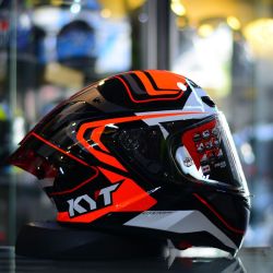  Suomy KYT SUOMY KYT TT-COURSE Overtech speed buksisak fekete/fehr/flu piros 2023
