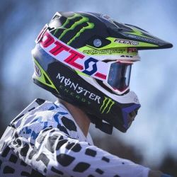  Bell BELL MOTO-9 FLEX Pro Circuit Monster cross sisak matt karbon/flu