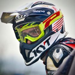  Suomy KYT SUOMY KYT Strike Eagle K-MX cross buksisak fehr/piros/fekete